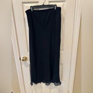 Donna Ricco Classic Black Skirt